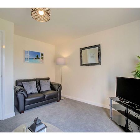 Newly Built, Splendid House For 5 In Manchester! Εξωτερικό φωτογραφία
