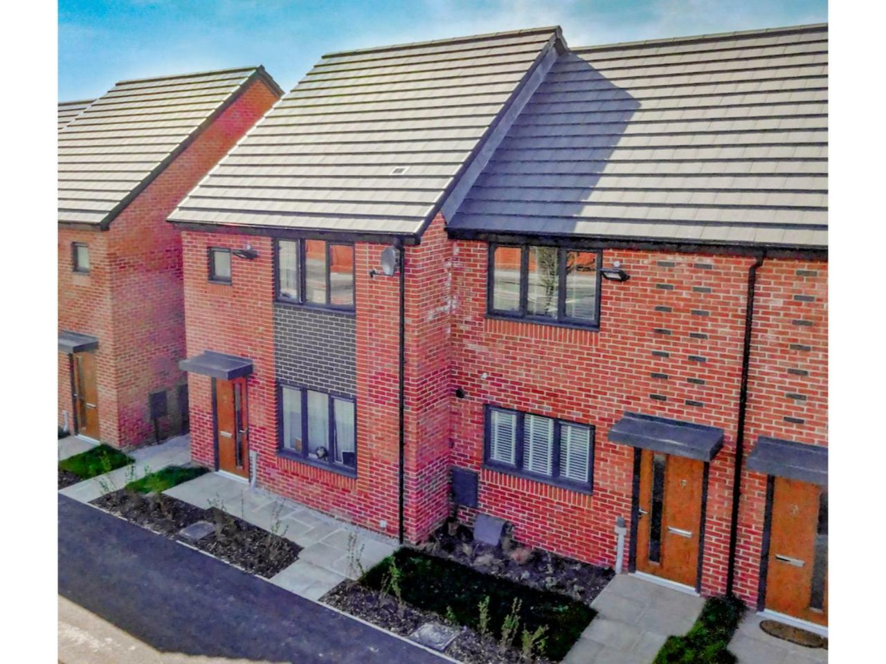 Newly Built, Splendid House For 5 In Manchester! Εξωτερικό φωτογραφία